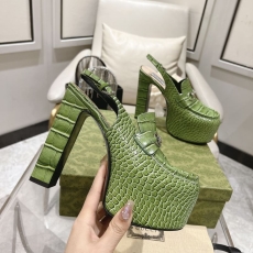 Gucci Sandals